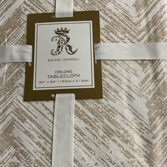 Rachel Ashwell Tablecloth Oblong  60" × 84"‎ White Metallic Rose Gold Patterned - Picture 4 of 8